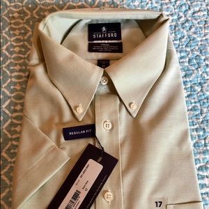 Stanford’s Men’s Short Sleeve Dress Shirt